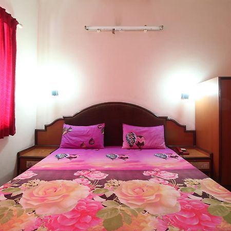 Soubhagya Inn Silvassa Dış mekan fotoğraf