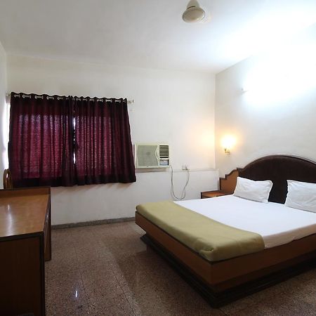 Soubhagya Inn Silvassa Dış mekan fotoğraf