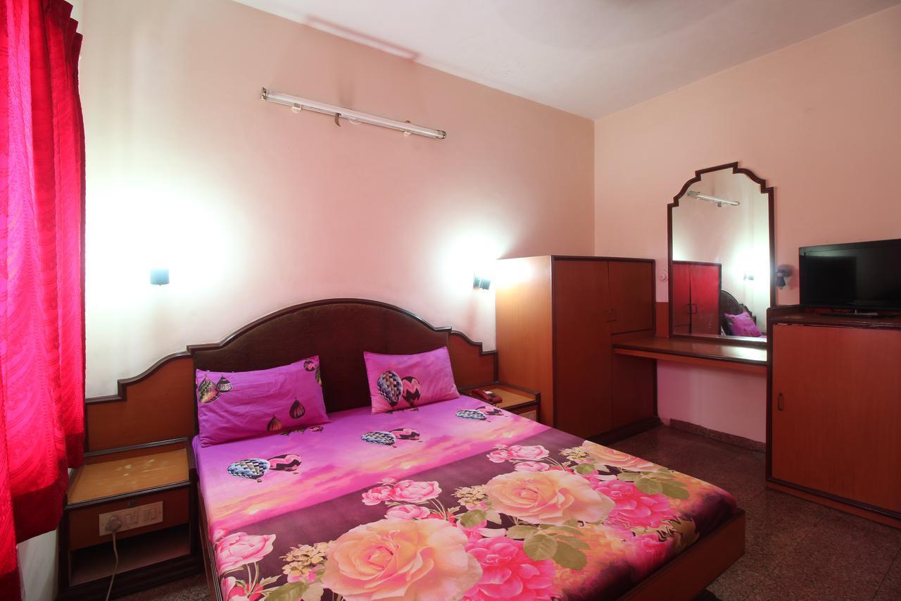 Soubhagya Inn Silvassa Dış mekan fotoğraf