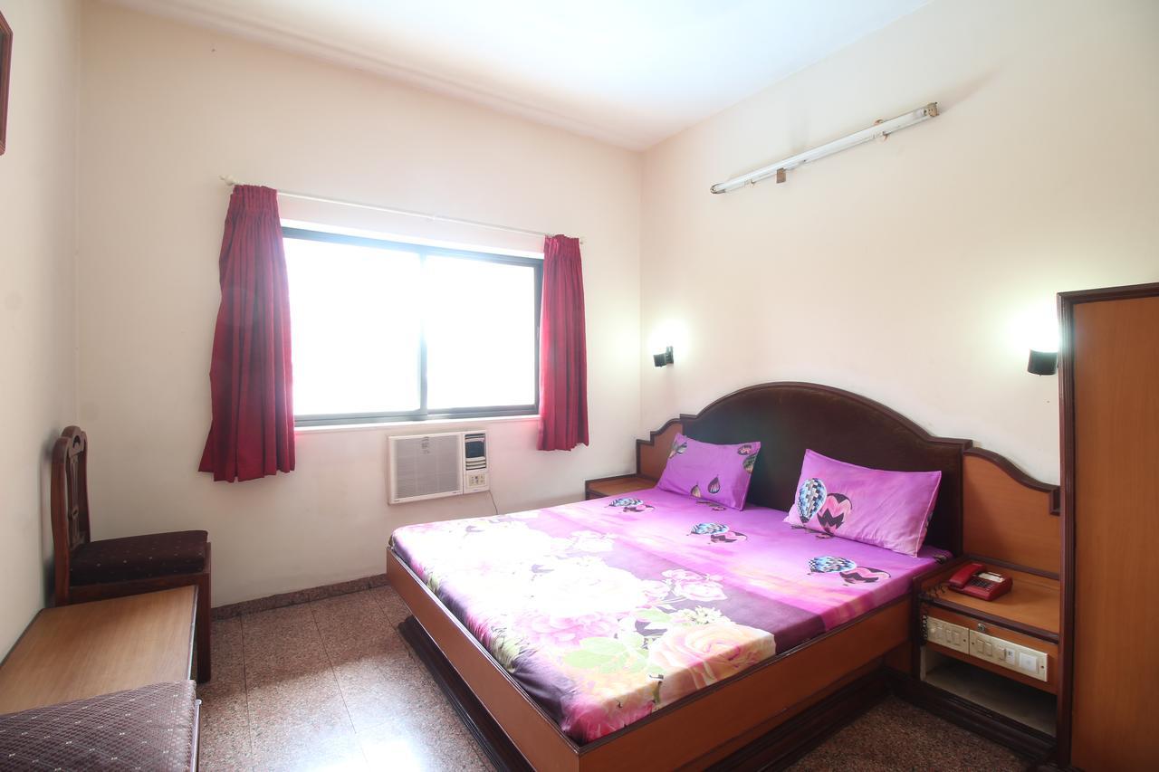 Soubhagya Inn Silvassa Dış mekan fotoğraf