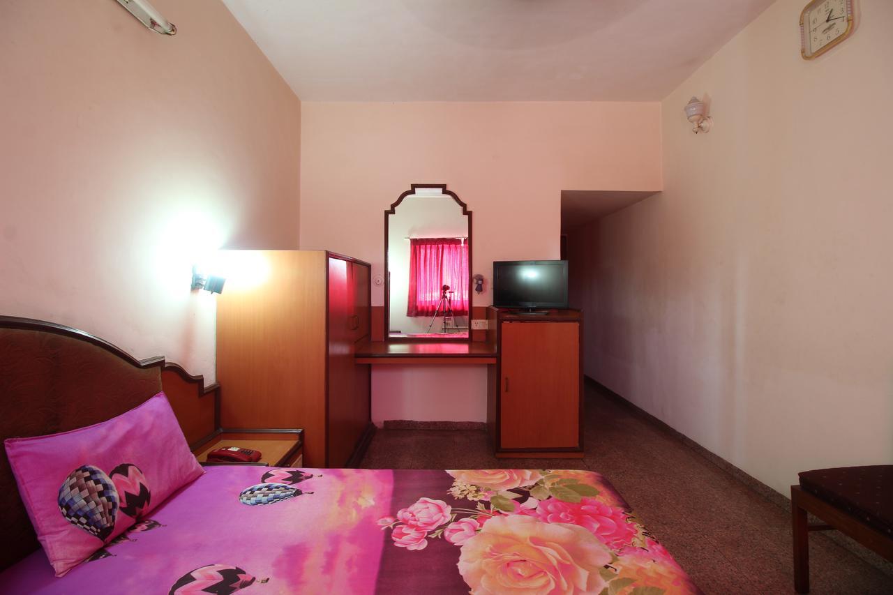 Soubhagya Inn Silvassa Dış mekan fotoğraf