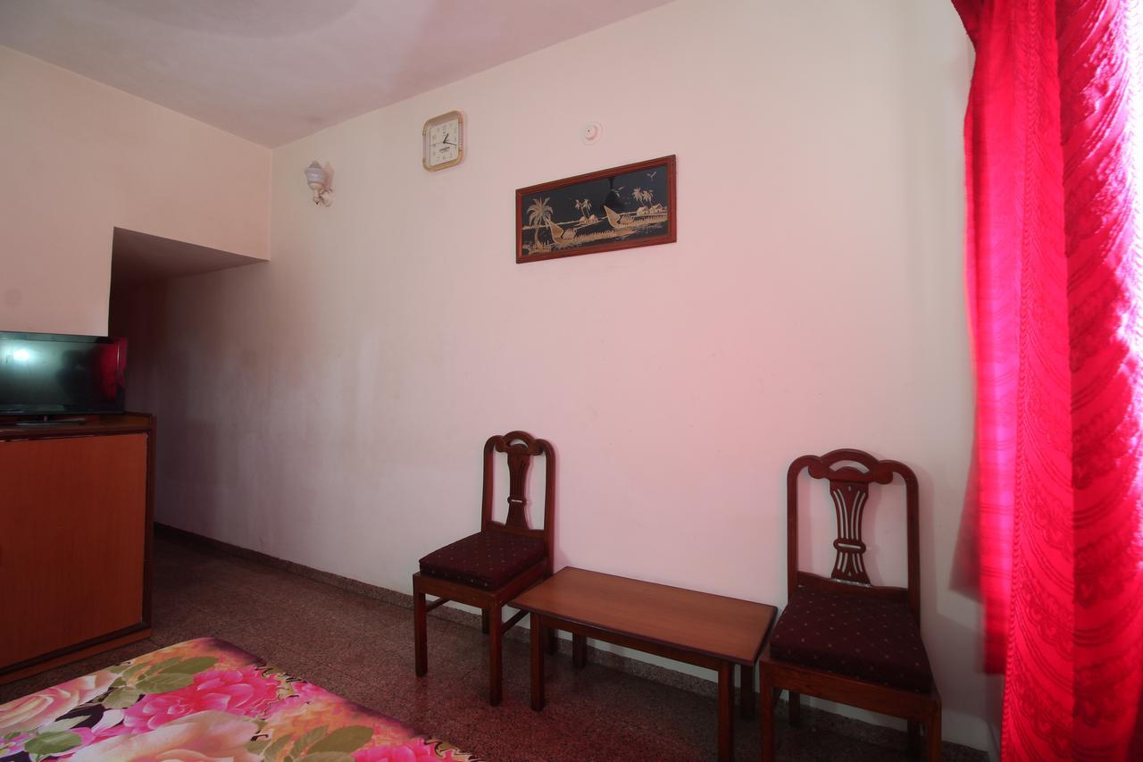 Soubhagya Inn Silvassa Dış mekan fotoğraf