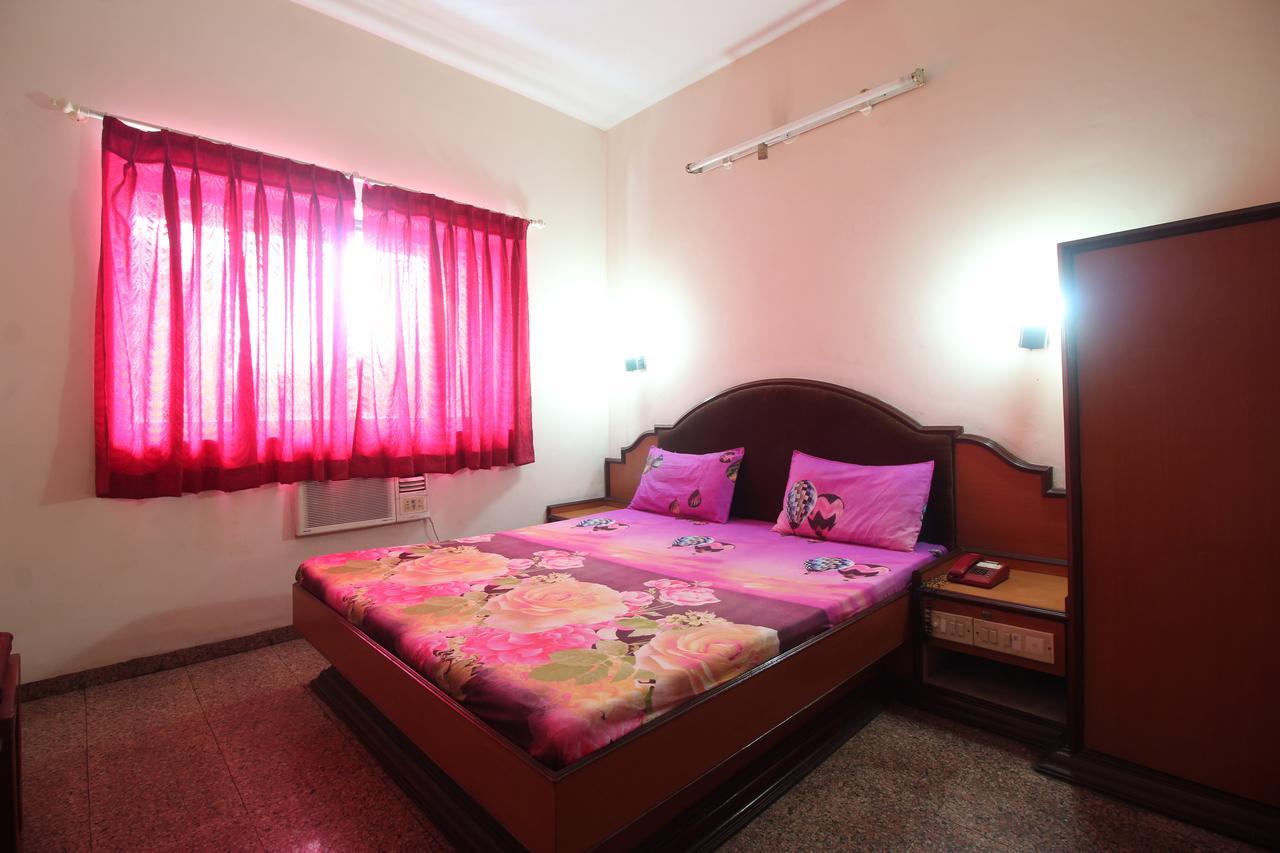 Soubhagya Inn Silvassa Dış mekan fotoğraf