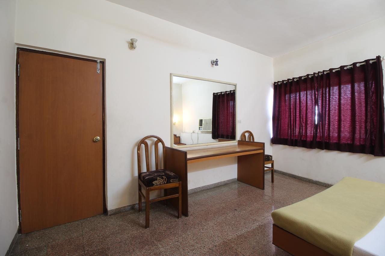 Soubhagya Inn Silvassa Dış mekan fotoğraf